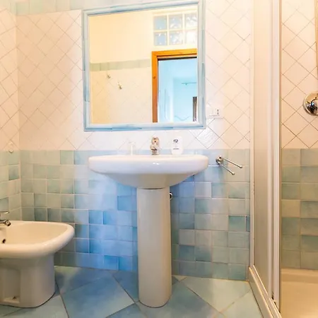 Residenza Lucia Aparthotel 3*